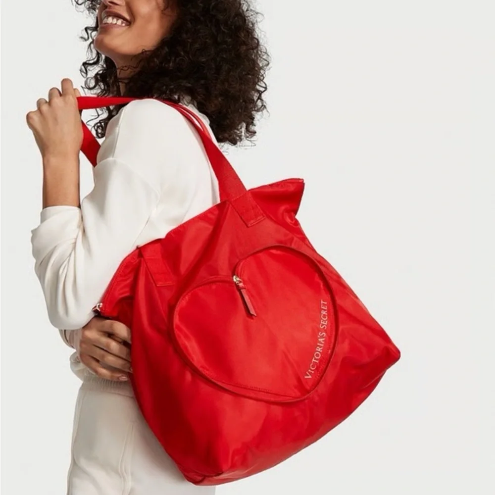 Victoria Secret Red Heart Tote Packable Travel Bag Valentine Nylon OS